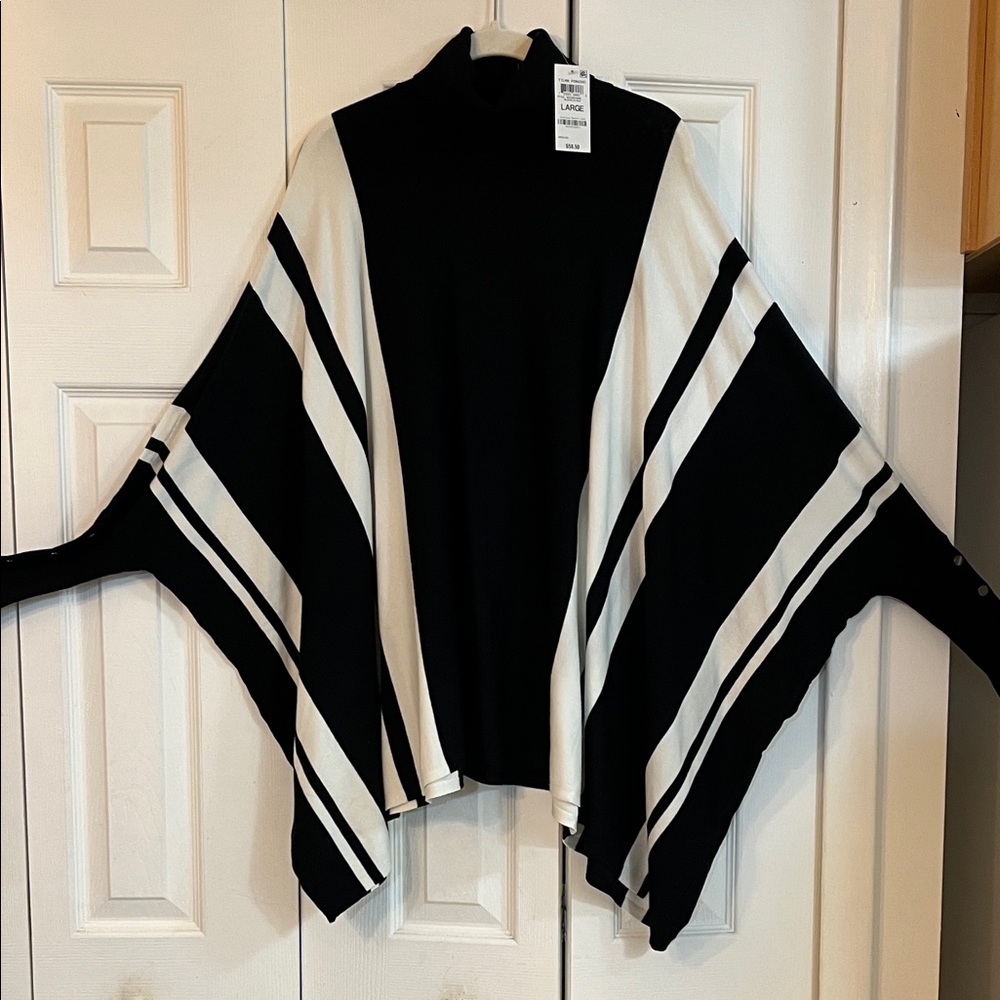 Alfani Black and Cream Women's Turtleneck Sweater